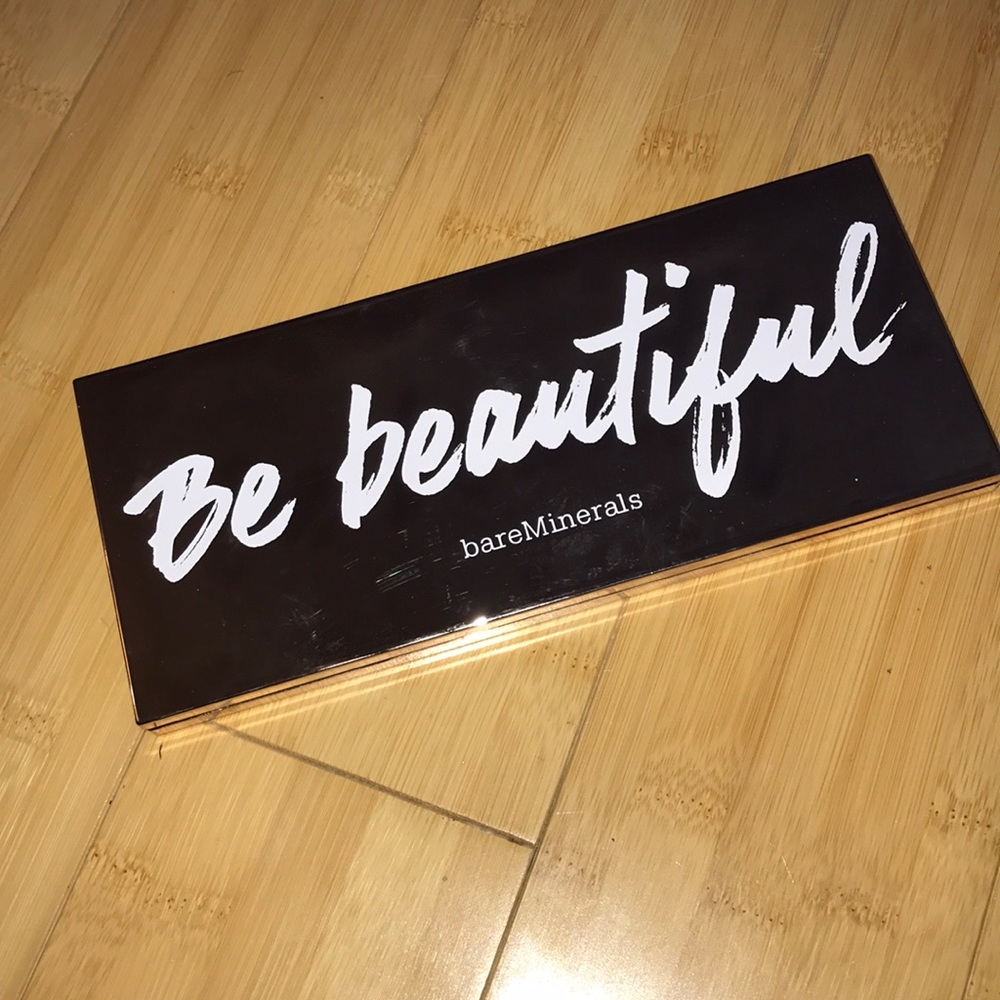 Bare Minerals Be beautiful palette